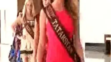 Güzeller Bodrum'da Kampa Girdi