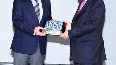 Başkan Güzelbeye Hafif Raylı Sistem İçin Bir Ödül Daha