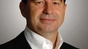 Diş Beyazlatma Mutlaka Doktor Kontrolünde Yapılmalı