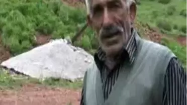 Toprak Kayması Köylüleri Korkuttu