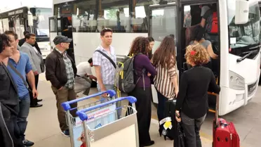 İsrailli Tiyatrocular, Oyunlarını Sahneleyemeden Antalya'yı Terk Etti