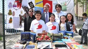 Miniklerin Yöresel Sergi Sine Büyük İlgi
