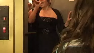 Deniz Seki Asansörde Mahsur Kaldı