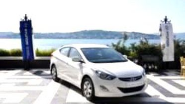 Hyundai Elantra Türkiye'de Satışa Sunuldu. 