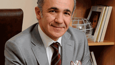 Her Zaman Genç Kalan Babalara