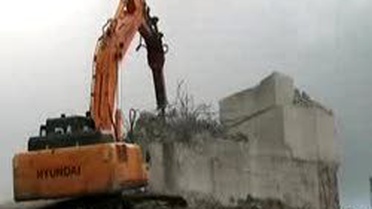 İnsanlık Anıtı Yıkıldı