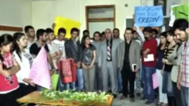 Bıçaklanarak Öldürülen Arkadaşları İçin Basın Açıklaması Yaptılar