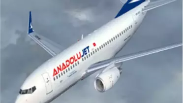 Yolcular Gökyüzünde, Araçlar 'Anadolujet Park&fly Otoparkı'Nda