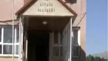 Vali Yardımcısı İle Basın Halkla İlişkiler Müdürü Kavga Etti