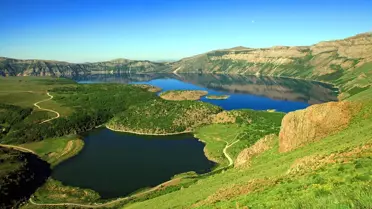 Tatvan'daki 'Nemrut Krater Gölü'; Bir Yeryüzü Cenneti
