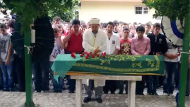 Sınav Yerine Bakmaya Gitti, Sınava Giremeden Kazada Can Verdi