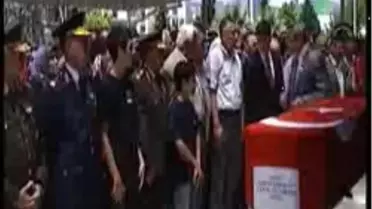 Şehit Babalarına Saygı Nöbeti