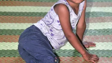 Hülya'nın Tek Bir Ayakkabı İsteğine Binlerce Bağış