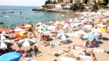 Zonguldaklılar Plajlara Akın Etti