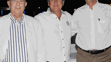 'Dirin Ailesi, Levent Marina'da 1. Yılını Kutladı'