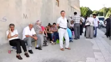 Cezaevi Önünde Davul-Zurnalı Karşılama