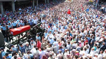 Şehit Töreninde Alkışa Tepki