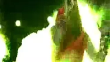 Hande'yi Sıcak Bastı