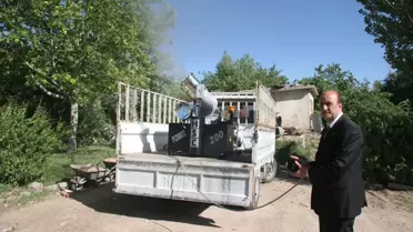 Başkan Selmanoğlu Her Hafta 25 Mahalleyi İlaçlıyoruz
