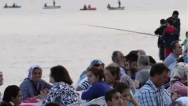 Eskihisar Sahilinde İftar Keyfi