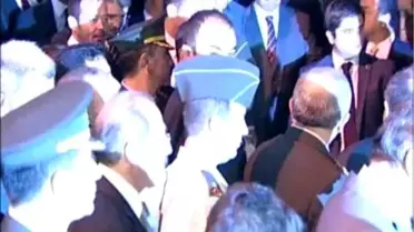 Başbakan Erdoğan'dan Şehit Binbaşı'nın Evine Taziye Ziyareti