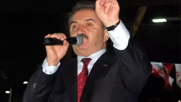 Onu Kapıcısı Bile Tanımıyor!