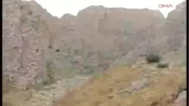 Kayalıklardan Düşerek Öldü