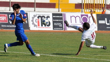 Bandırmaspor- Sarıyer: 2- 1