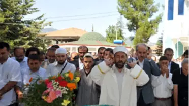 Fatma Cantürk Hanımefendi Son Yolculuğuna Uğurlandı