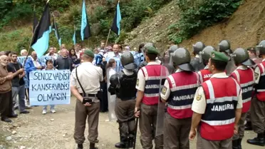 Rize'de 'Yüksek Gerilimli' Protesto
