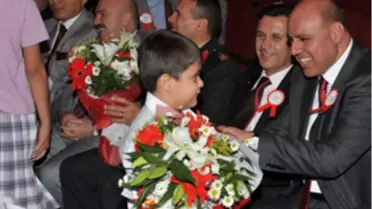 Başkan Ayanoğlu İlköğretim Haftası Etkinliklerine Katıldı