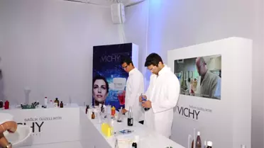 Cildiniz İçinizdeki Gençliği Yansıtsın