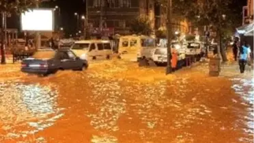 Bandırma Sağanak Yağışa Teslim