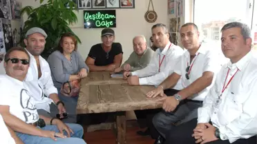 Sanatçılar Ve KlasikçileR Yeşilçam Kafede Buluştu