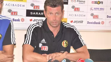 Eskişehirspor Teknik Direktörü Skibbe: Trabzonspor'u Yenmek İçin Ne Gerekiyorsa Yapacağız