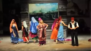 Adana Devlet Tiyatroları Perdelerini Açtı