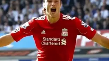 Goodison Park 'Kırmızılar' İçinde...