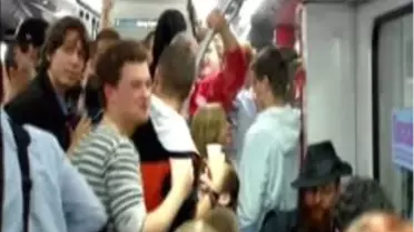 Hamburg'taki Trenlerde 'içki Yasağı' İçin Veda Partisi