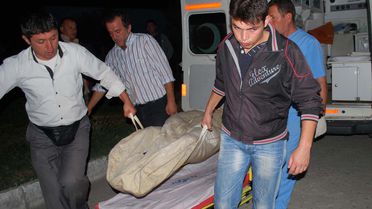 Sandaldan Düştü, Boğularak Can Verdi