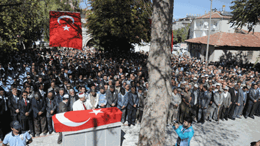 Şehitler Dualarla Uğurlandı