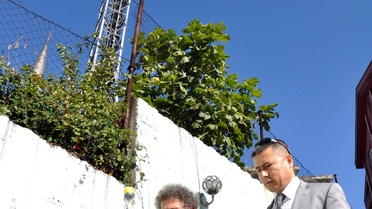 600 Nüfuslu Sitede Baz İstasyonu Mücadelesi