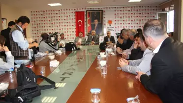 İkinci Devlet Üniversitesi Yolda