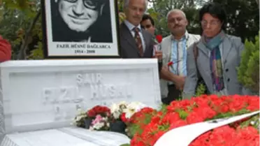 Fazıl Hüsnü Dağlarca Mezarı Başında Anıldı
