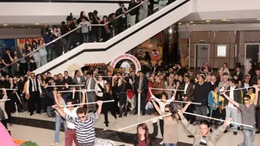 Sarıgül, Görme Engellilerin Sorunlarına Böyle Dikkat Çekti