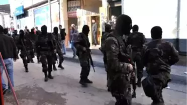 PKK Protestosuna Polis Müdahalesi