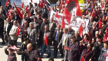 Gelibolu'da 'şehitlerimize Saygı' Yürüyüşü