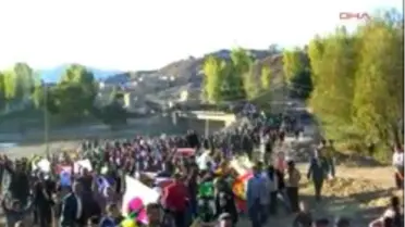 Kato Dağı'ndaki Çatışmada Ölen 2 Terörist Van'da Toprağa Verildi