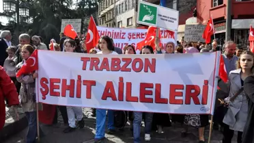 Trabzon'da Şehitler İçin Yürüdüler