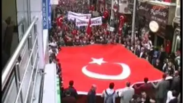 Trabzon'da Şehitler İçin Yürüdüler