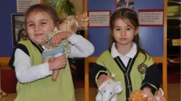 'Vanlı Çocuklar Oyuncak İster'